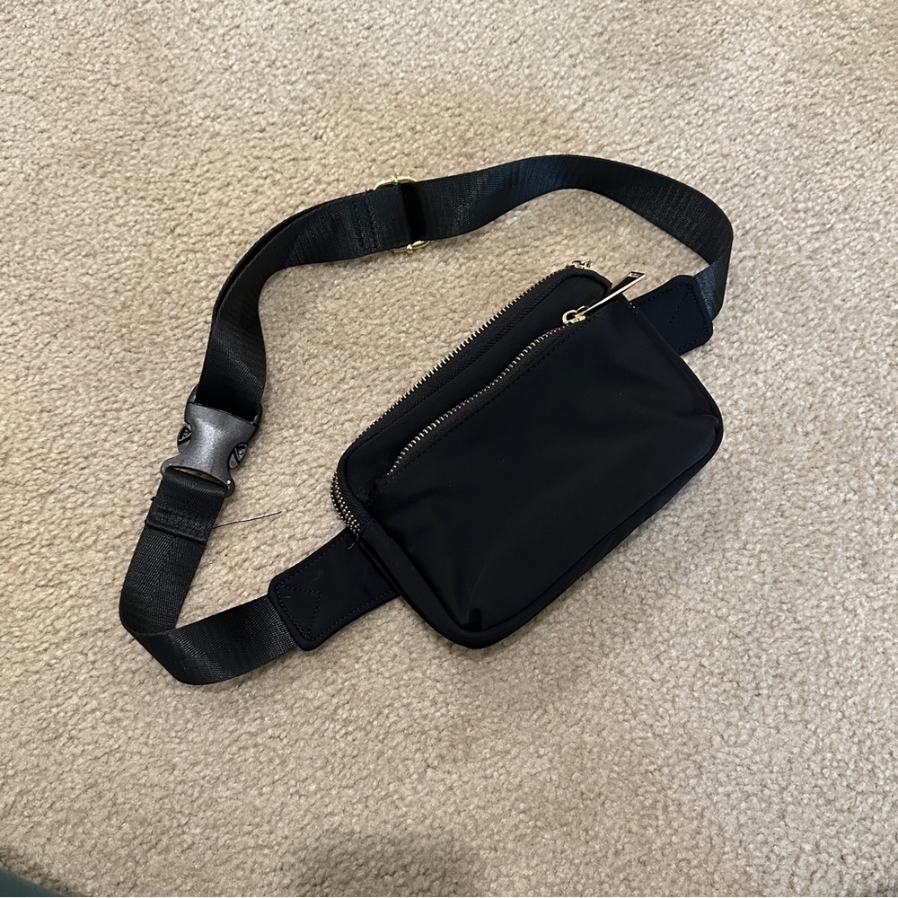 Black Belt Bag with Adjustable Strap and Durable Material